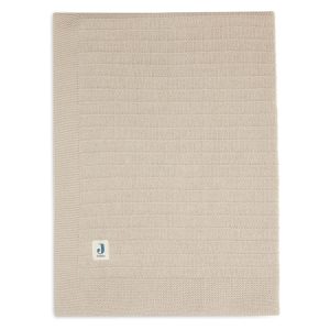 1e55d7bf0a9c9dfd28cdbc0ea96503917adc06b1_516_511_67011_8717329370647_hero_jpg.webpv1676718436 Couverture en tricot - Nougat