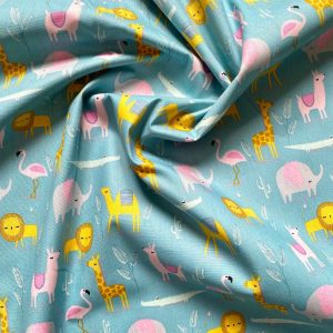 image_ed7bd364-1184-4718-8c6f-6548ad18aef7.heicv1667940930 Tissu animaux sur fond vert