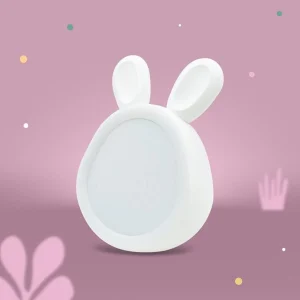 mary-s-alarm-clock-bunny-white.jpgv1759405126 Réveil - Bunny blanc