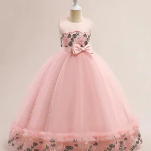 robe-princesse_22_825e9a1e-12a8-4965-b711-9f0d3da8c329.pngv1737197390 Robe Princesse Dentelle Rose Fille