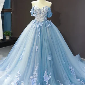 robe-princesse_29_ba311ee5-6817-45e8-ab29-6d56b13050a1.pngv1734707561 Robe Princesse Bleue Fleurie Femme