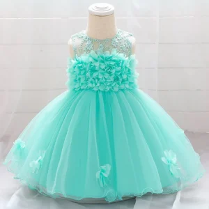 robe-princesse_31_a4162c0e-5f81-4de8-808f-24e4014e3c93.pngv1736779108 Robe Princesse Dentelle Verte Bébé